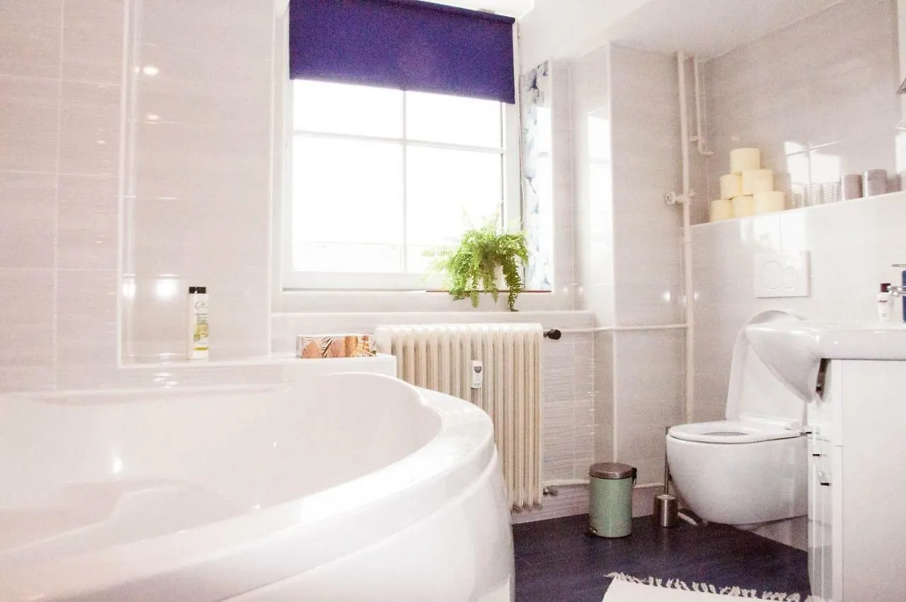 Stylish Apartment With Castle View & Free Parking Ljubljana